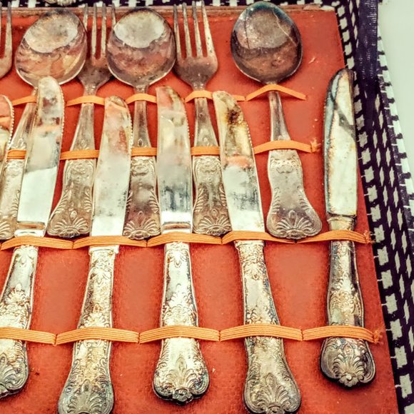 Silver Plated 51 Piece Silverware Set - Picture 5 of 10